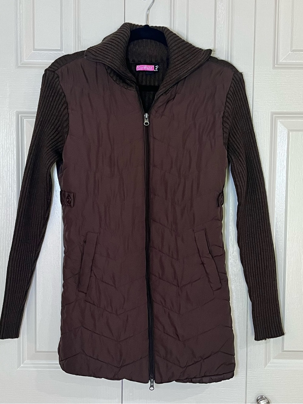 Brown Say What? Long sleeve, zip-up quilted front knit sleeves, collar size XL